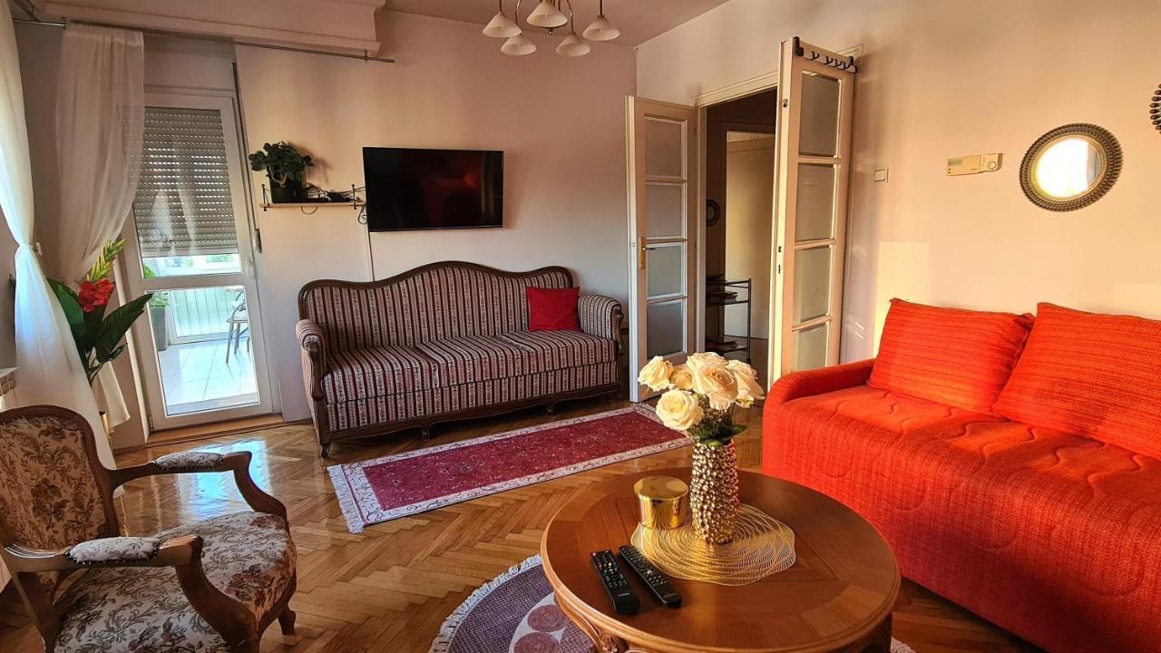 Windows City Apartment Βελιγράδι Εξωτερικό φωτογραφία