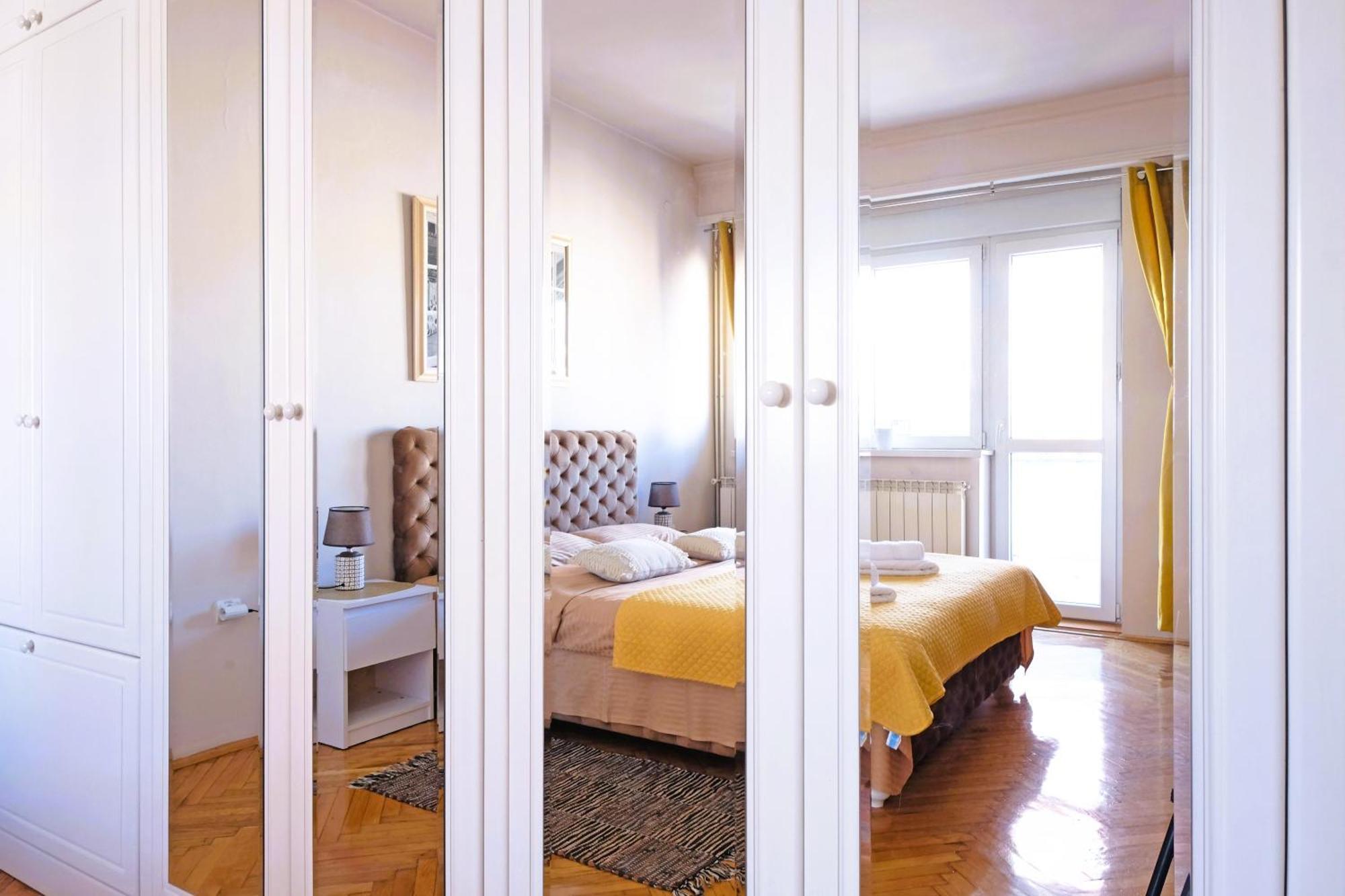 Windows City Apartment Βελιγράδι Εξωτερικό φωτογραφία